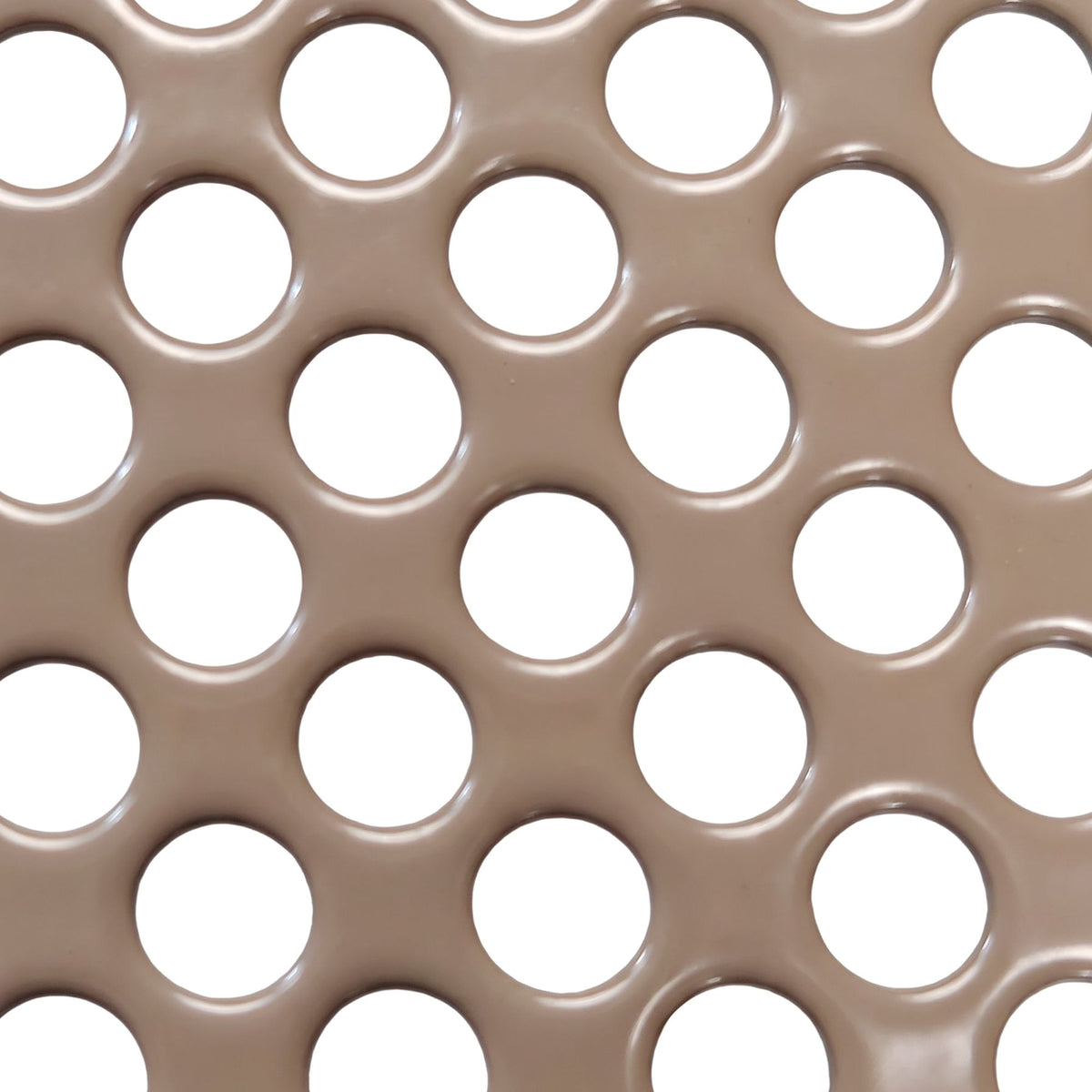 Pannello esterno forato Beige RAL 1019, primo piano della foratura tonda