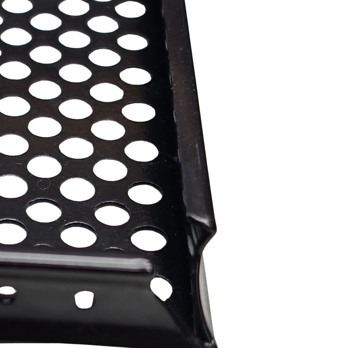 Tablette extérieure perforée Noir graphite RAL 9011, détail du coin et du bord