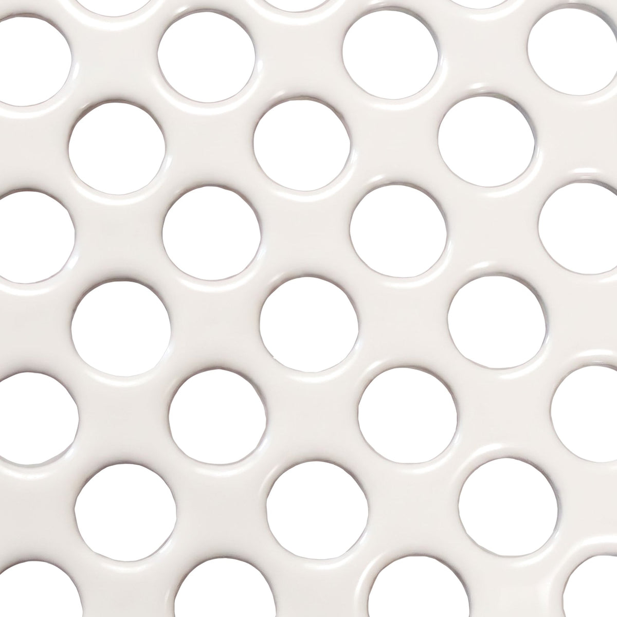 Tablette extérieure perforée Blanc pur RAL 9010, gros plan de la perforation ronde