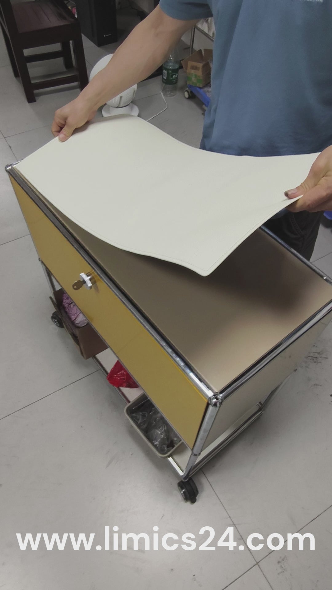 Premium Magnet Kunstlederauflage - Modular Möbel - Weiß